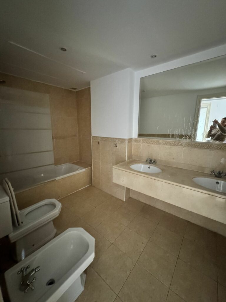 8f029704b64c6ec76808312455aa89d1 - 9