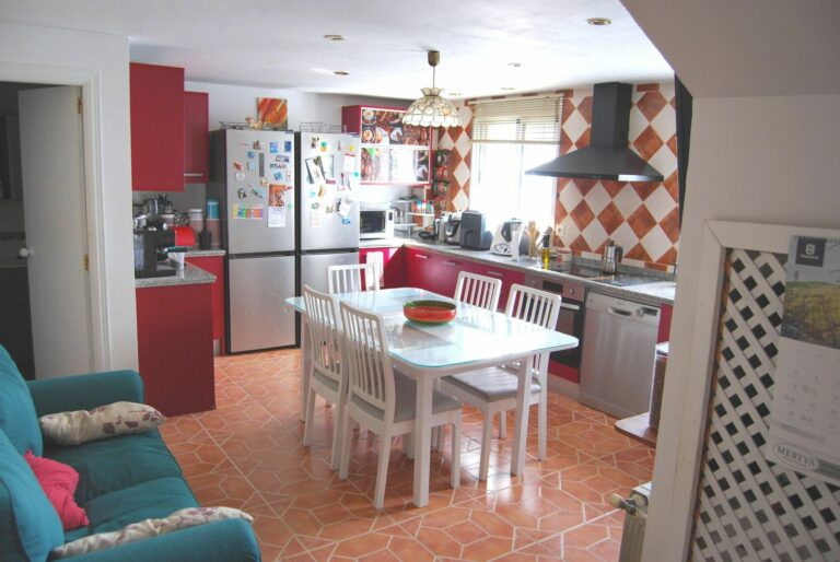 8f863d7141be964c74bb3708bef9f0c4 - 3