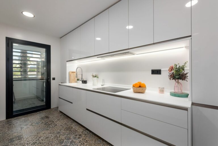 8fefb14527910ab02fe065d39eacb5b1 - 15