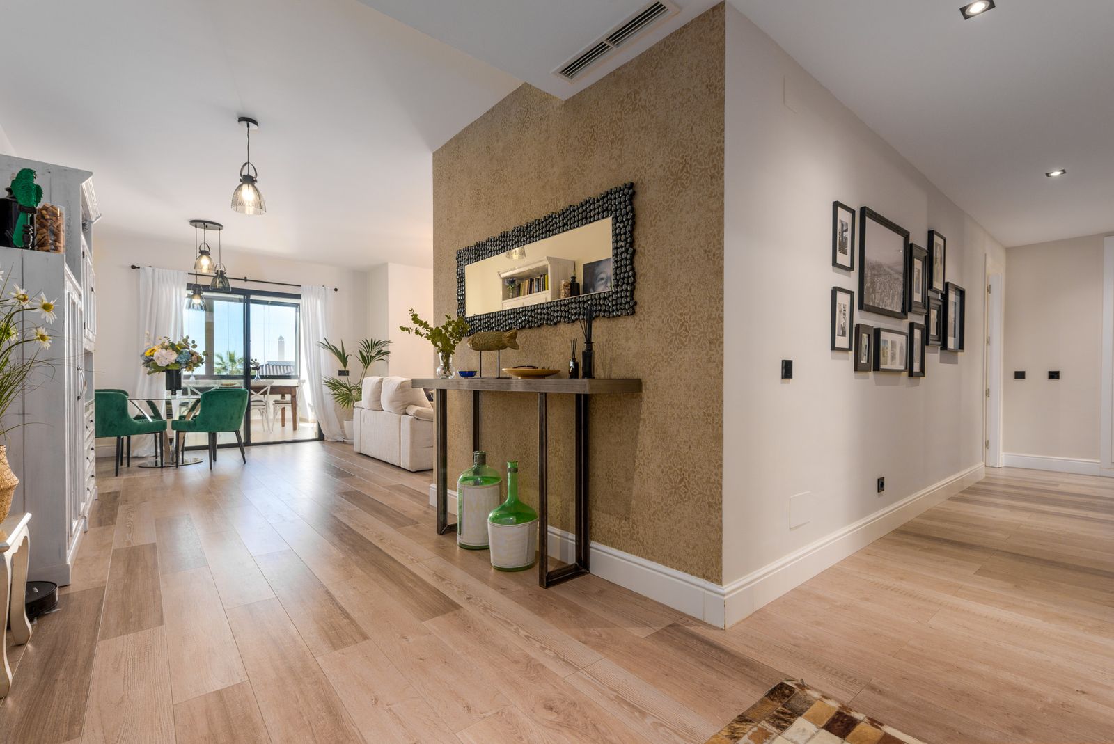 8fefb14527910ab02fe065d39eacb5b1 - 8