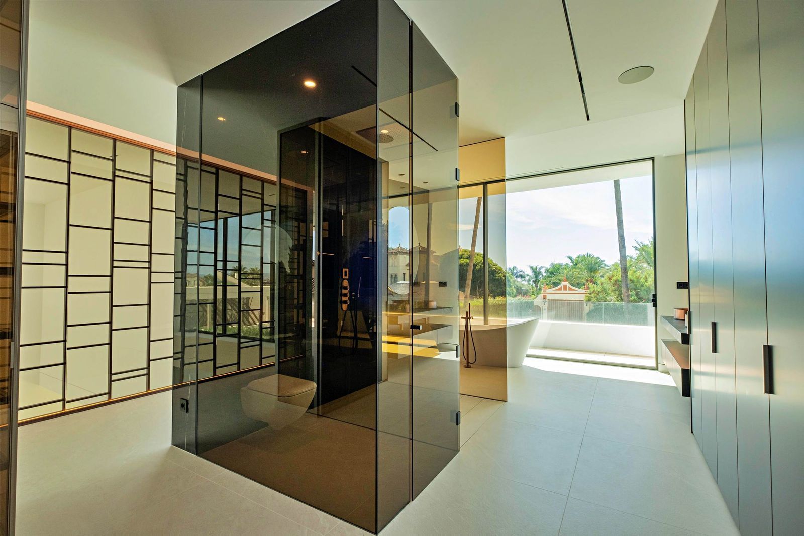 900c51a01b48aa6b863cb4dae052150d - 16