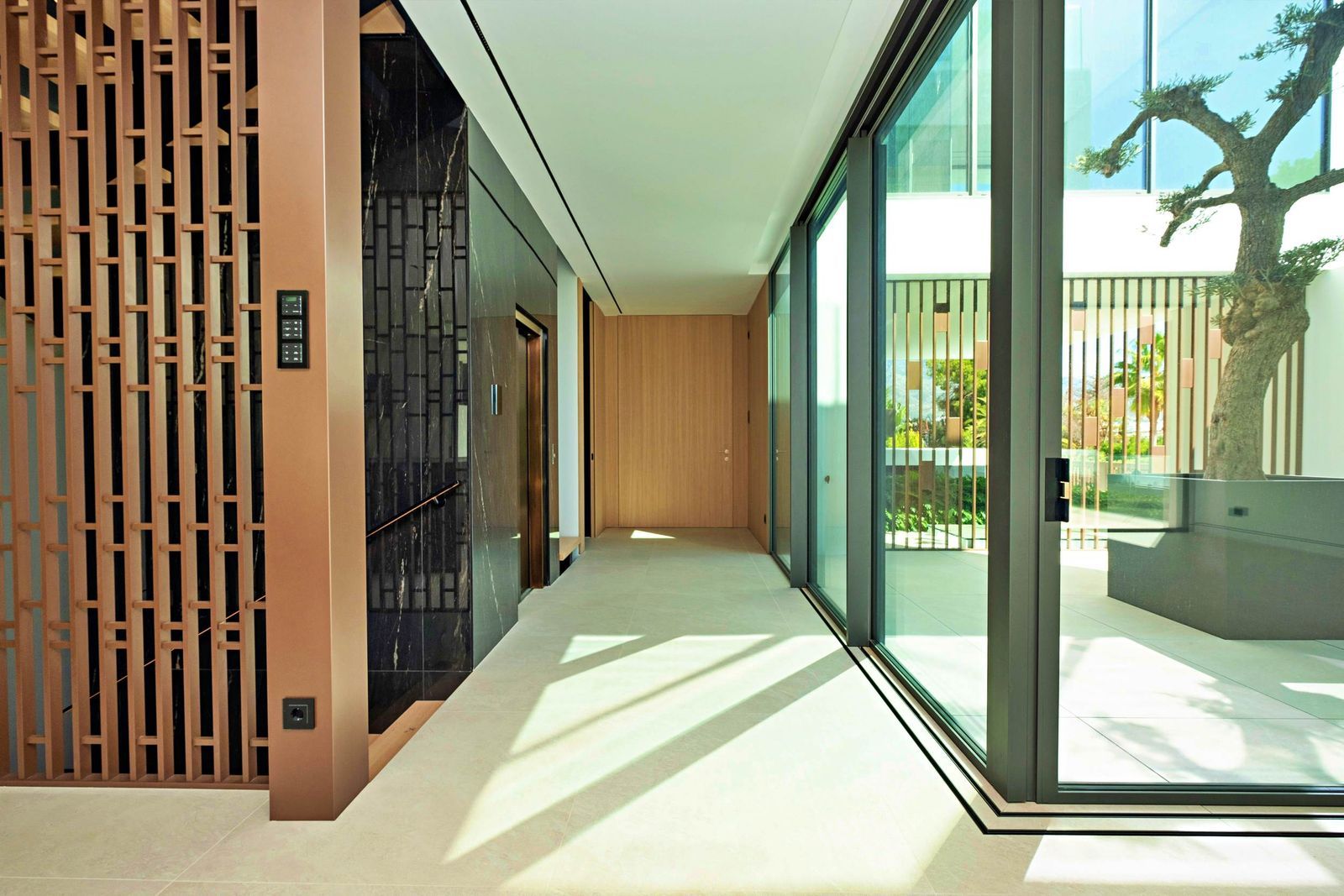 900c51a01b48aa6b863cb4dae052150d - 9