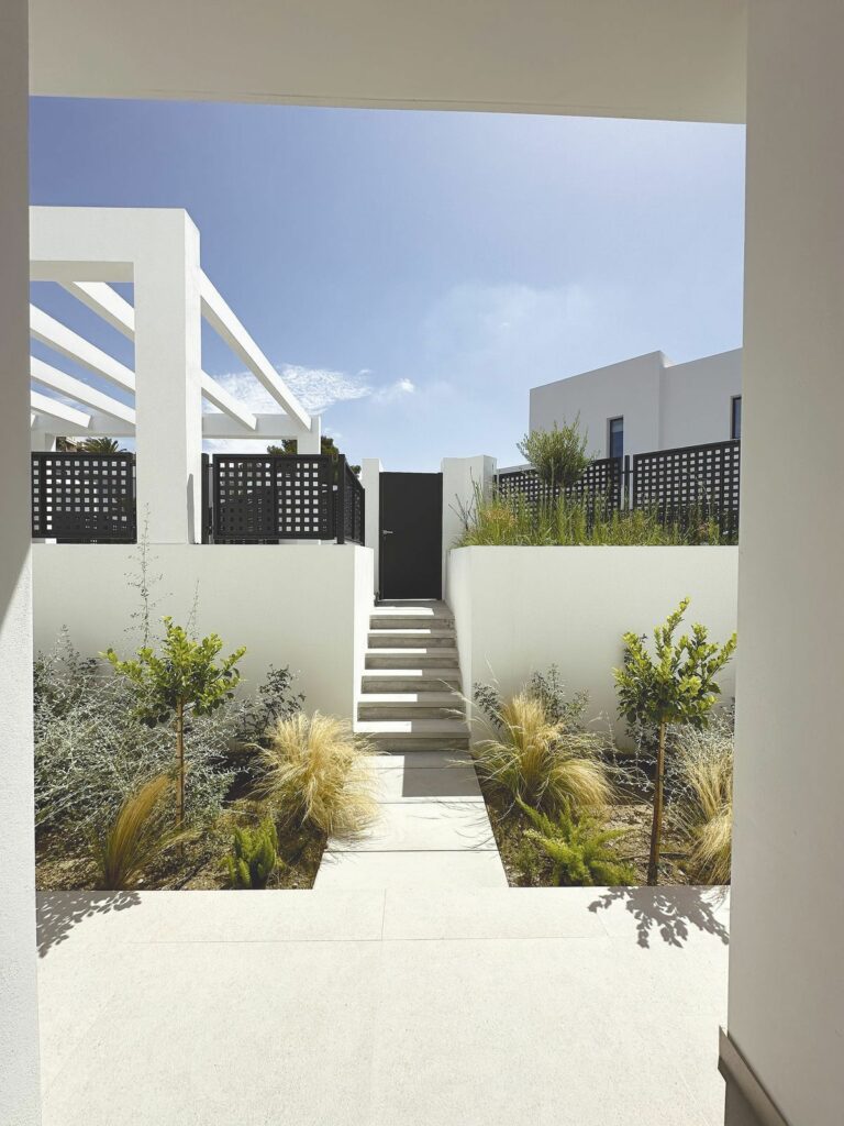 901e44011a9b5c3c1f14b31daf51e27a - 8