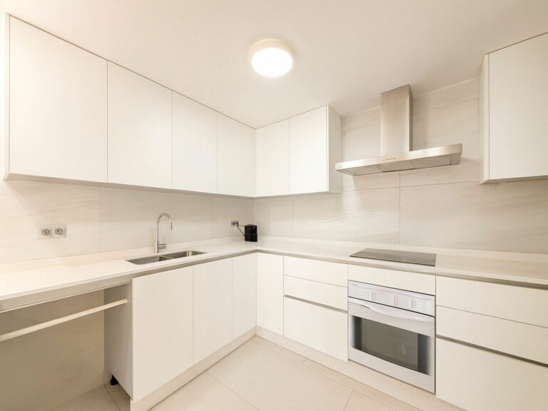 90ef065a801a4b5ba9609903c81a820d - 5