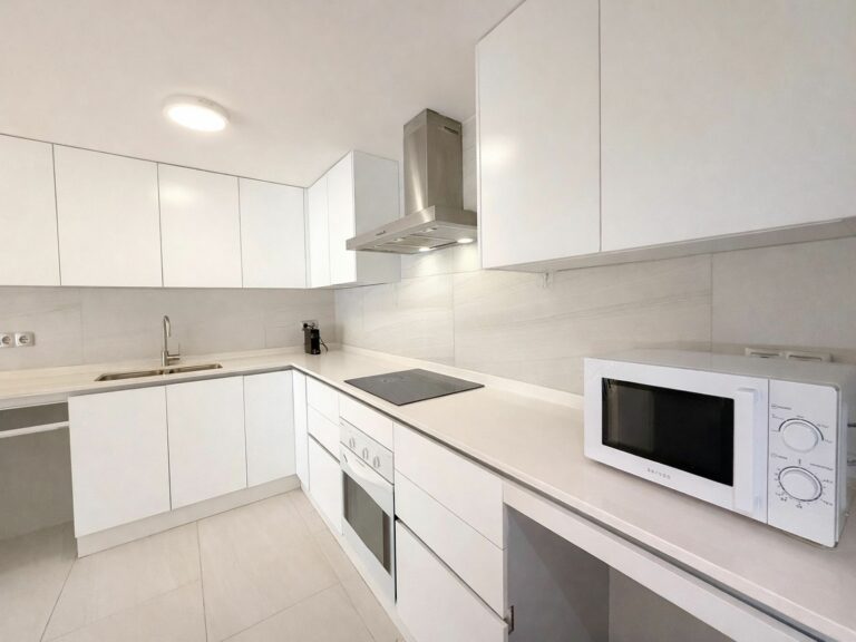 90ef065a801a4b5ba9609903c81a820d - 6