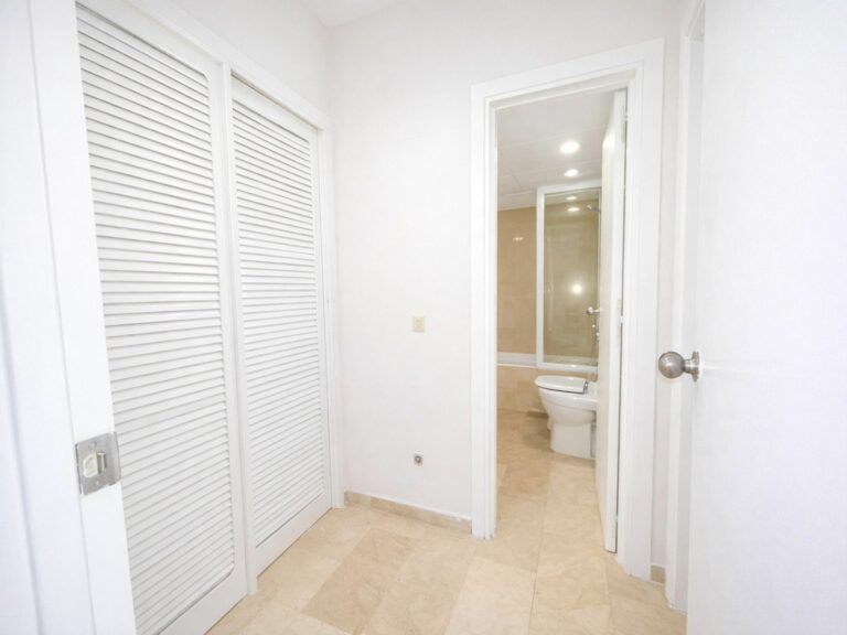 90ef065a801a4b5ba9609903c81a820d - 8