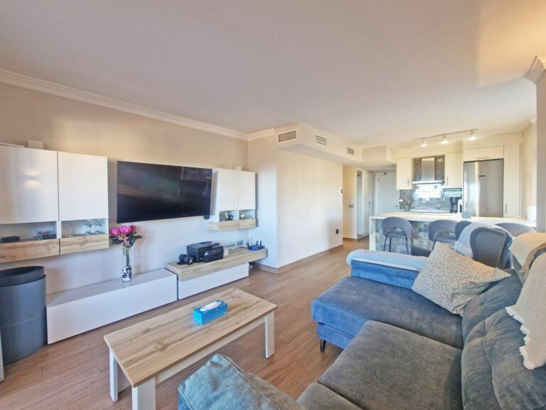 933092f40d44848fccfed9638be589e7 - 10