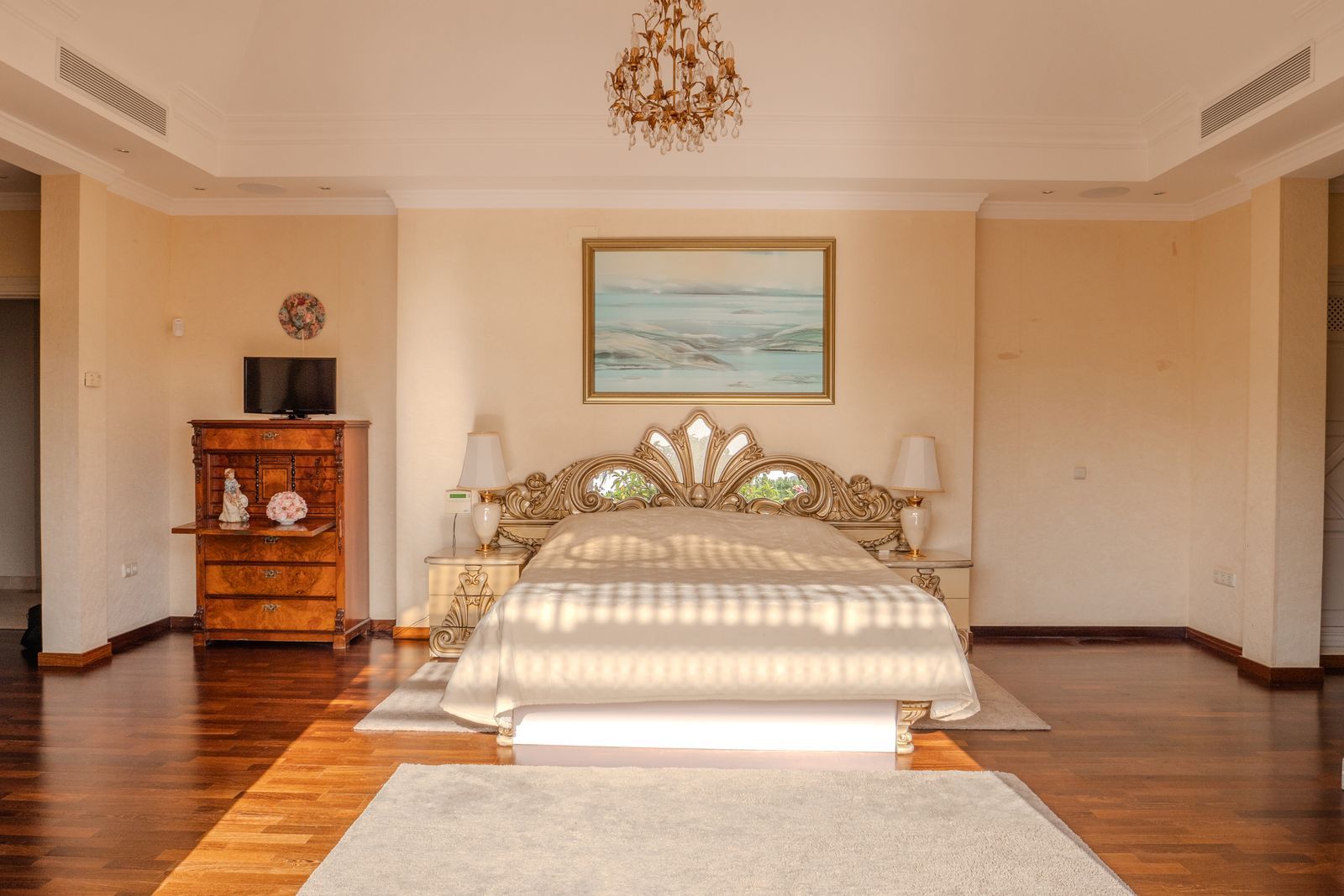 94382542f88374499409a9c50155195a - 15