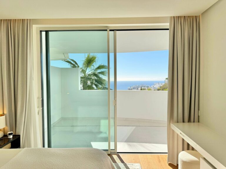 96da288313f13d3426e3f0788c657cbb - 13