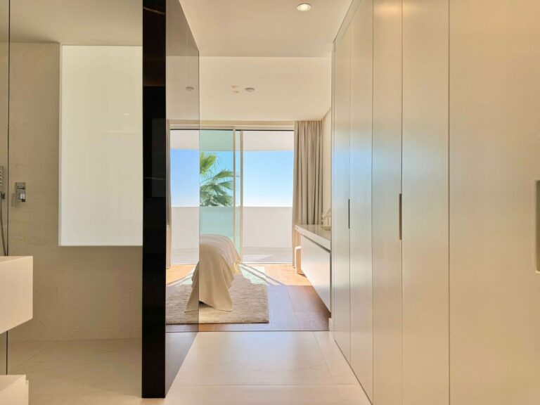 96da288313f13d3426e3f0788c657cbb - 15