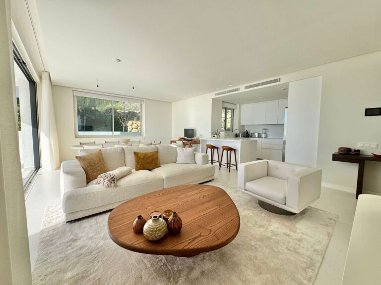 96da288313f13d3426e3f0788c657cbb - 4