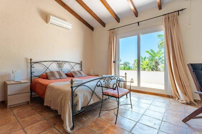 987f27d586bc3c538d82006786062993 - 2