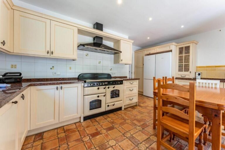 987f27d586bc3c538d82006786062993 - 5