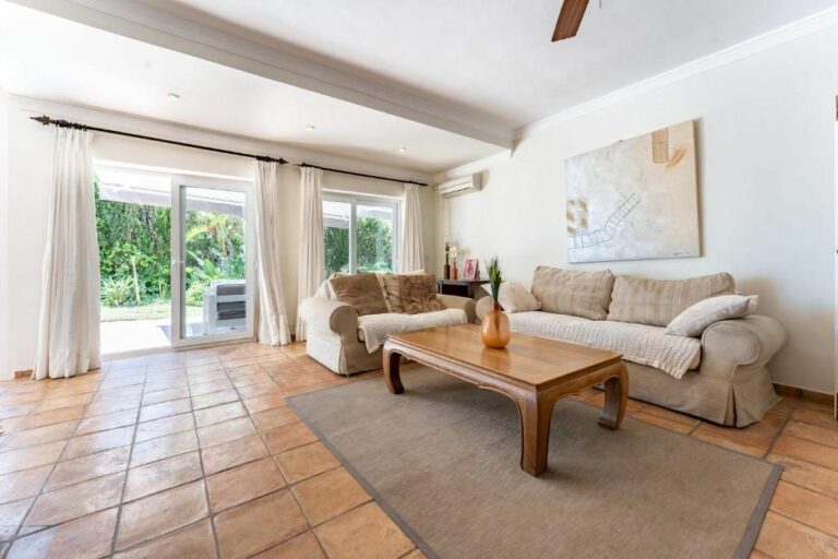 987f27d586bc3c538d82006786062993 - 9