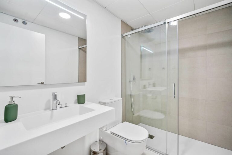 998f70d75bb5e8dedbf1a347429aadc6 - 13