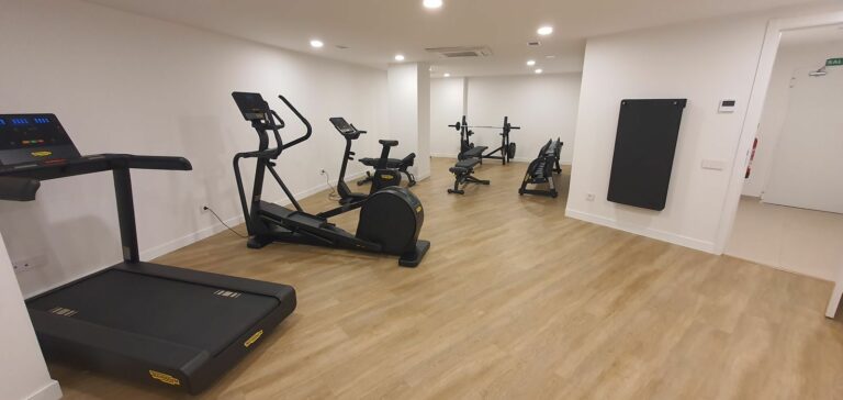 99e0892fbd961d4c2e6418a18bfa5706 - 13