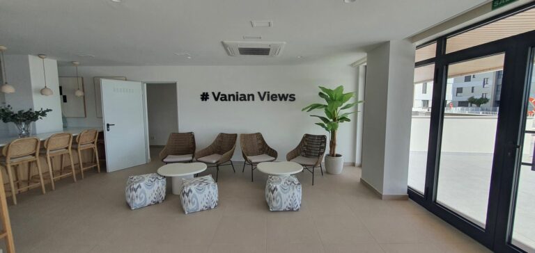 99e0892fbd961d4c2e6418a18bfa5706 - 15