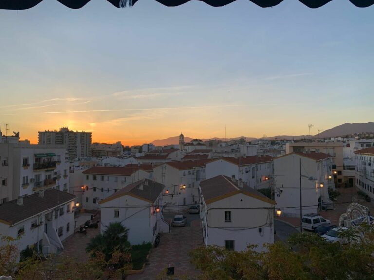 9a6c881b2b624164f2ddbfb74acef587 - 9