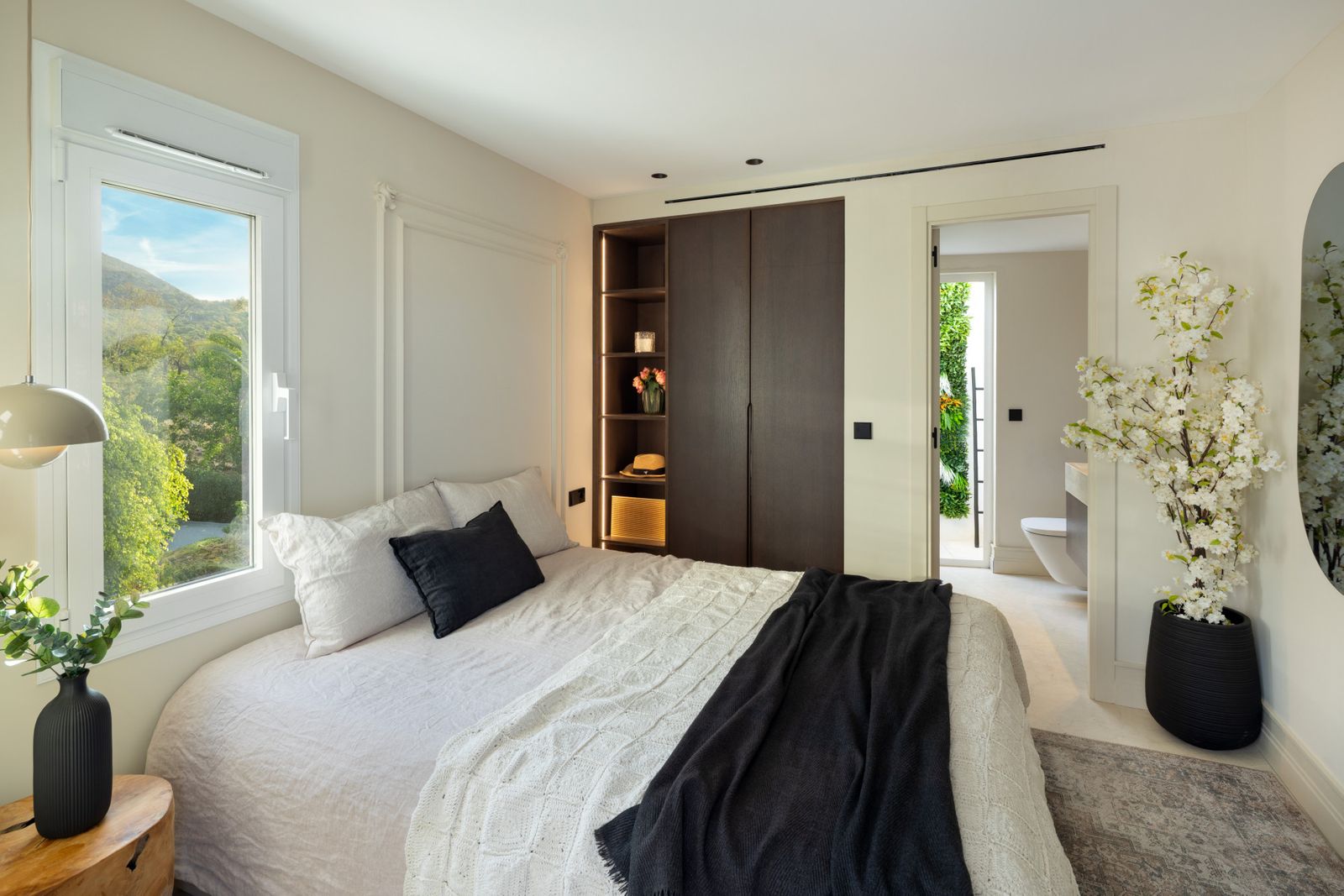 9a9f37575c0d84e6a1347ffa6c662a57 - 12