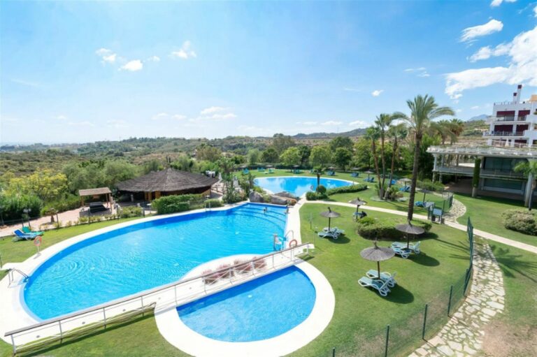 9ab4960a98eead196bbfb15b6bc220cd - 1