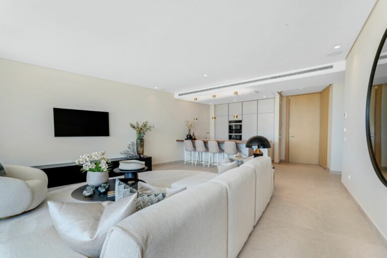 9ba04aae8826eb0aafcd82adf84d2237 - 12