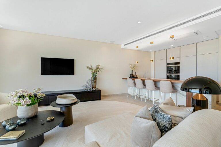 9ba04aae8826eb0aafcd82adf84d2237 - 7