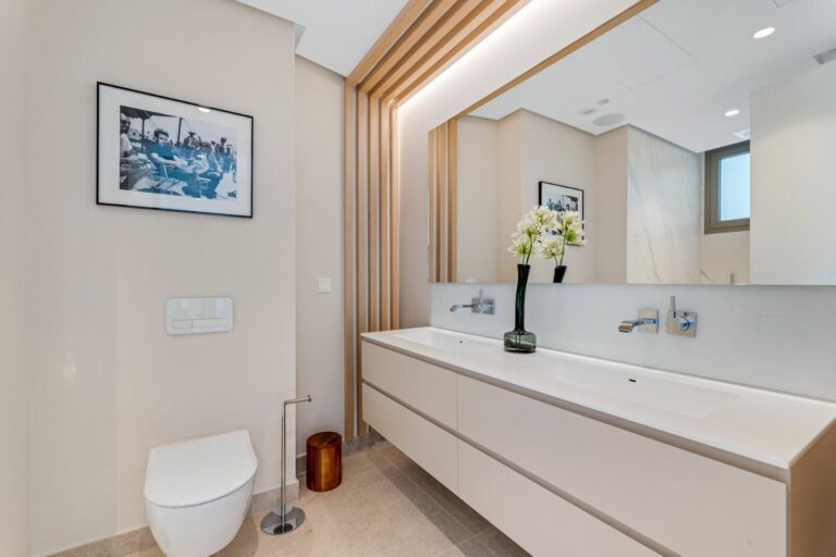 9ba04aae8826eb0aafcd82adf84d2237 - 9