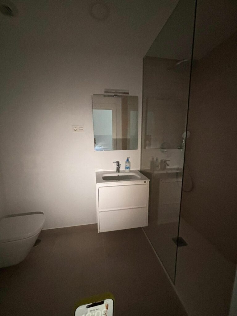 9c542869af0c2cadd034fae3700cfc5b - 12