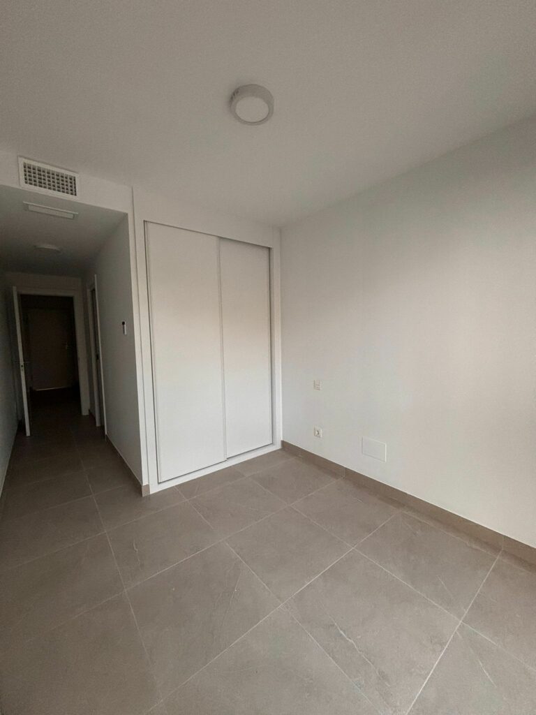 9c542869af0c2cadd034fae3700cfc5b - 13