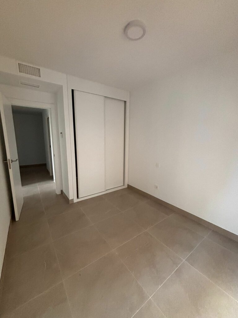 9c542869af0c2cadd034fae3700cfc5b - 14