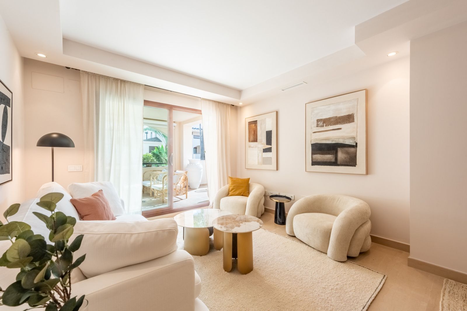 a00c7a40d6dc883f183d8e8611cc9712 - 10