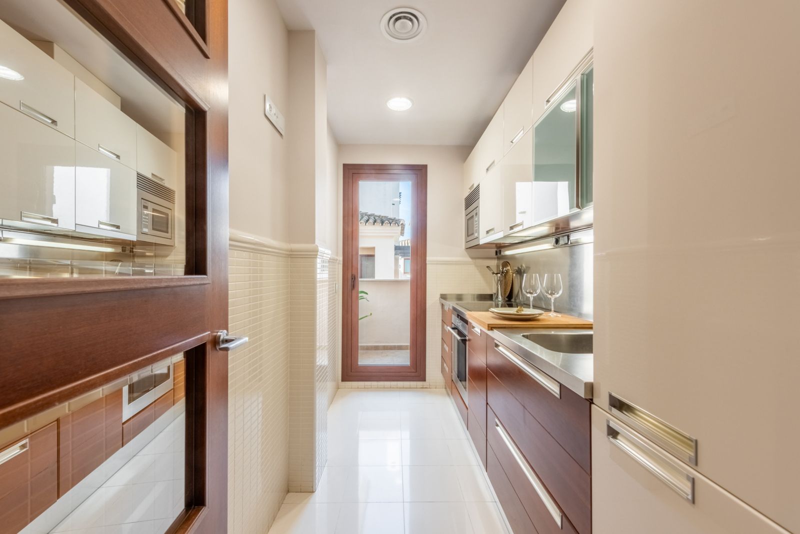 a00c7a40d6dc883f183d8e8611cc9712 - 15