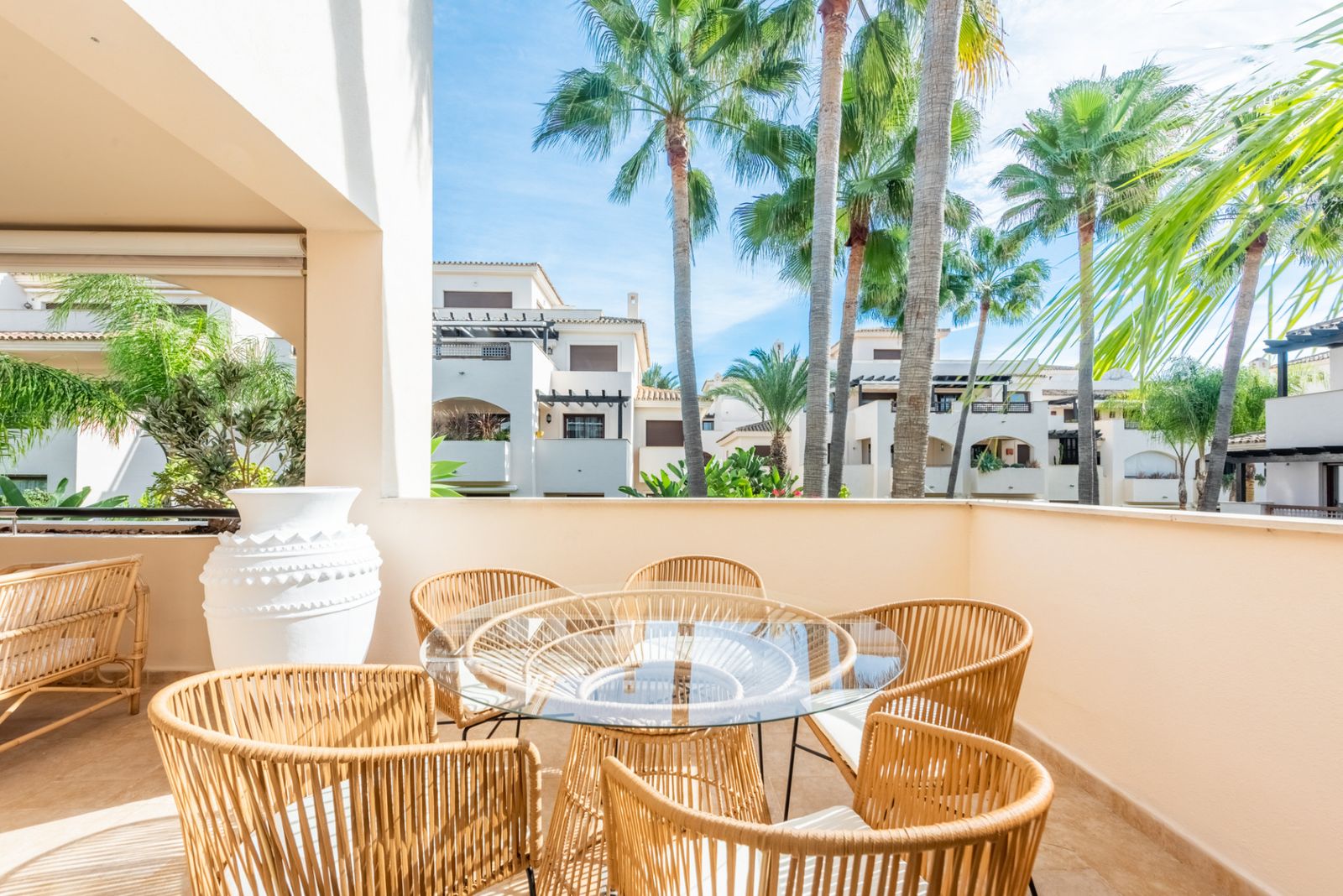 a00c7a40d6dc883f183d8e8611cc9712 - 2