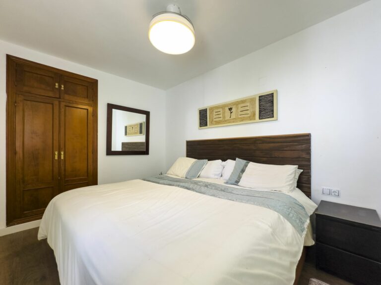 a04f90beda6eb9d11c567e429f8e93be - 7