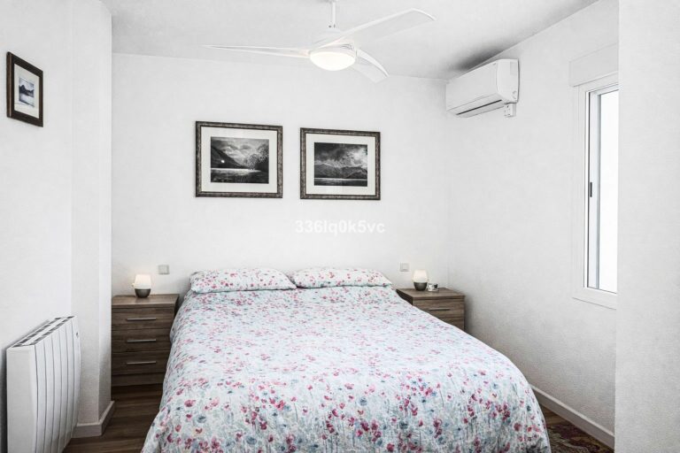 a15978e2207dbd4b1a33bc7dda6a8240 - 5