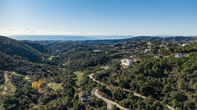 a1d3ad31c9c59ea5bf55c61f5657d322 - 14