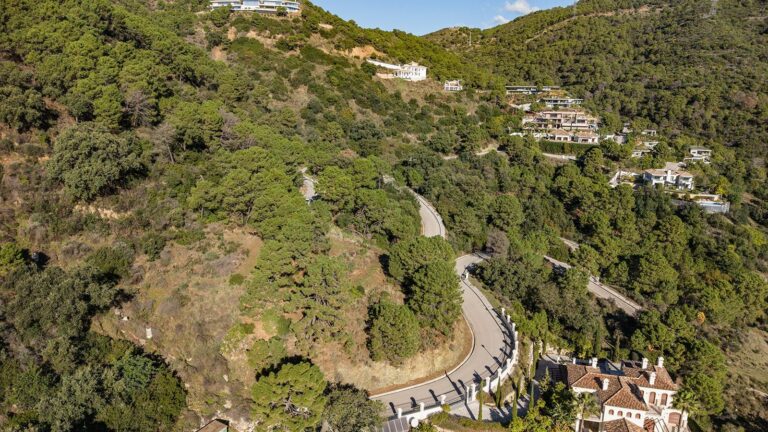 a1d3ad31c9c59ea5bf55c61f5657d322 - 7