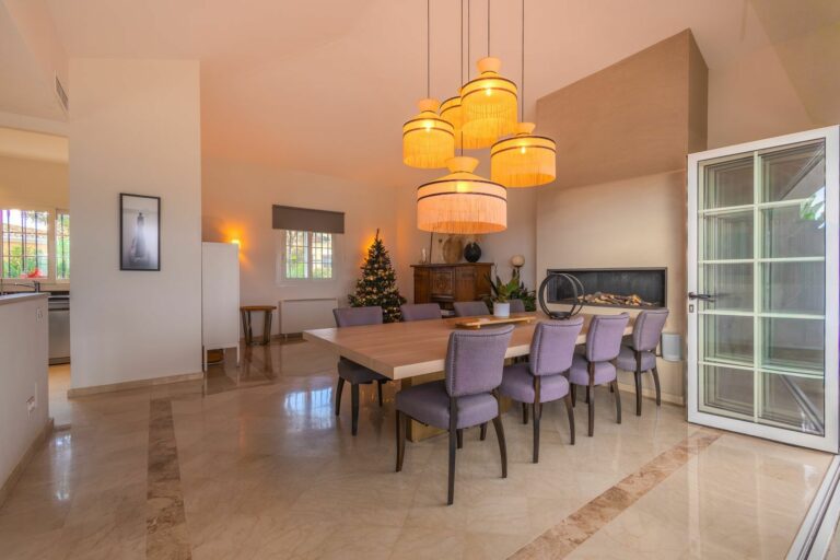 a3339d2245e92a21a2be97d631a4f6cd - 13