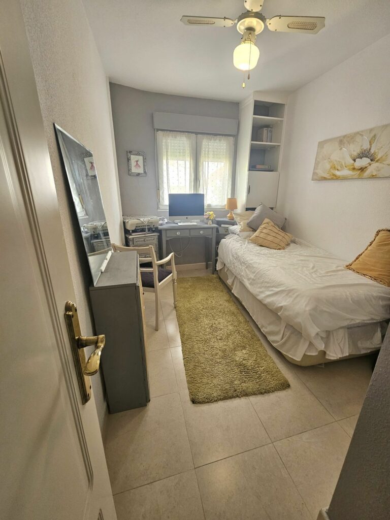 a55d3dd80fe093222ad83478f54fa576 - 12