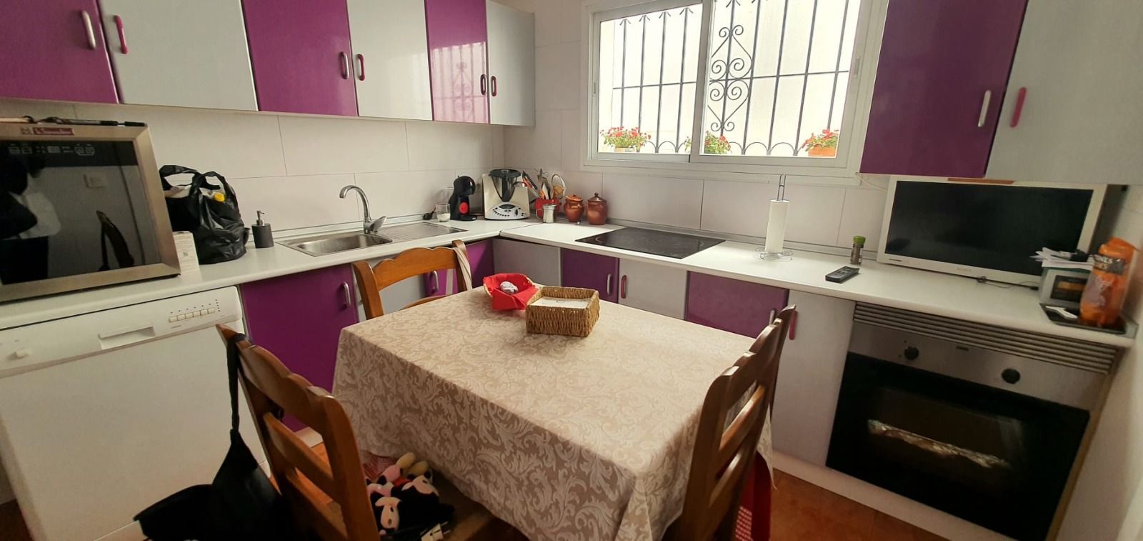 a5a3b1edbf0eb52204394a905582a055 - 5