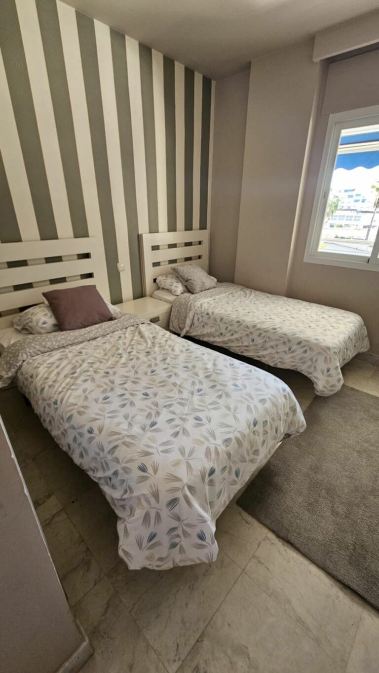 a7ddd06c6971bec7fbba87eeb1254f82 - 11