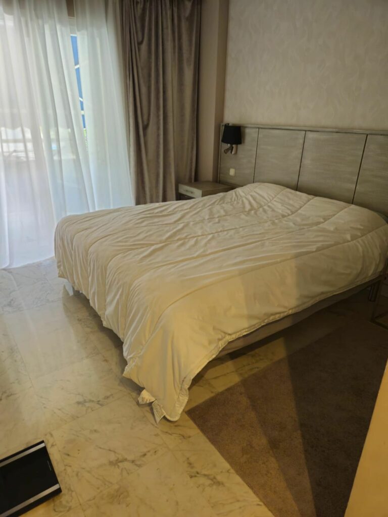 a7ddd06c6971bec7fbba87eeb1254f82 - 15