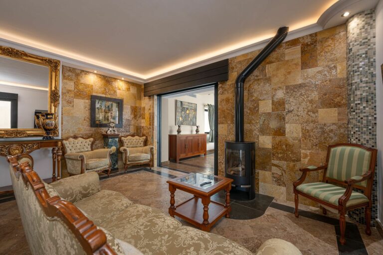 a8bf9888be6af556a5cd9ae7fae53f03 - 4