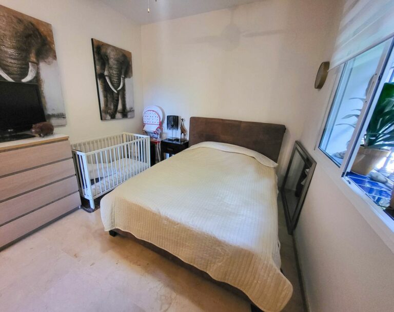 a90a3d160e1a65bc2e4e7d03fffe261c - 9