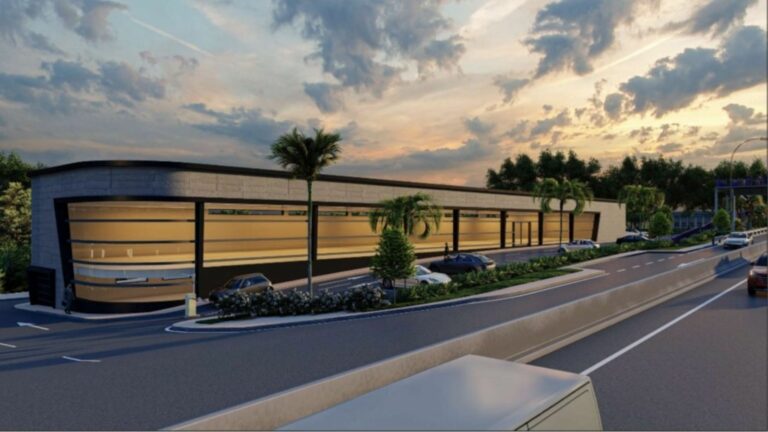 aaeef4d8161761462210d47cec25ee83 - 1