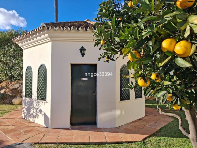 ab54a87ffaeea34cdf96b082d0d6f9c6 - 10