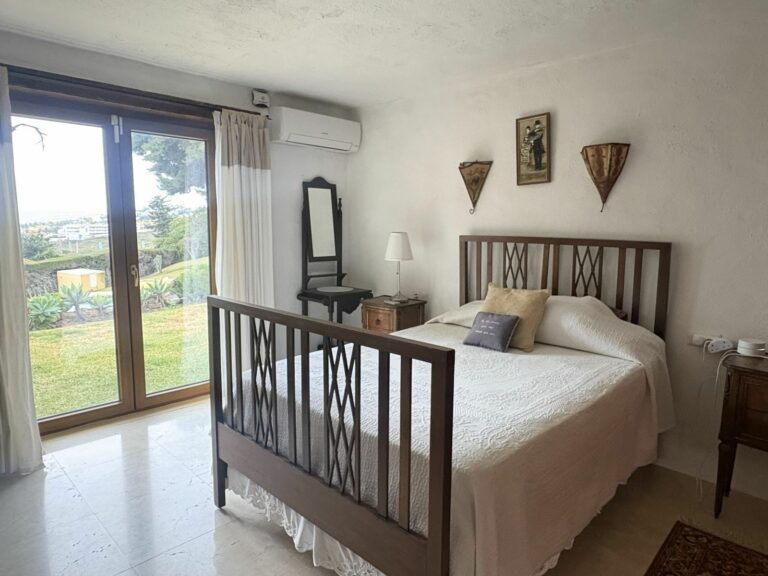 aed2018a579a3f87167c6756aee7974c - 6