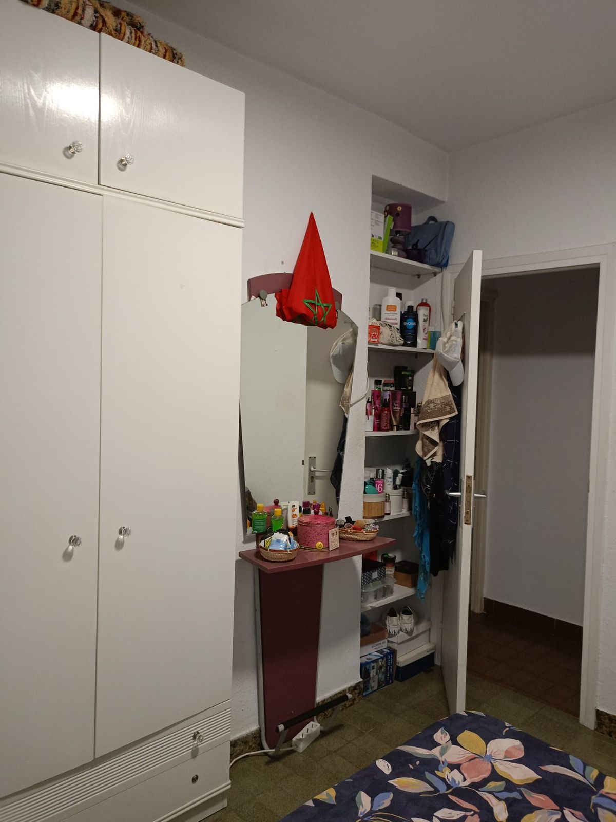 b23501f3c00f25dc87b16996eadbbc3e - 14