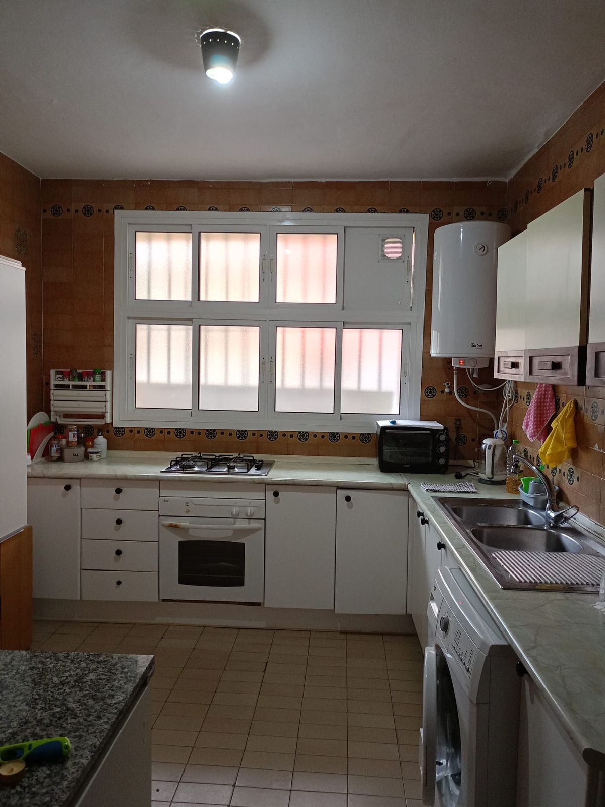 b23501f3c00f25dc87b16996eadbbc3e - 4