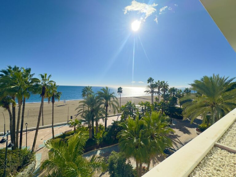 b3edd0196313522606e6dfaff38f9d7f - 14